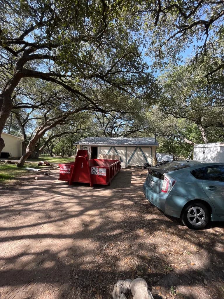 10 Yard Heavy Duty Dumpster gallery - Image 1